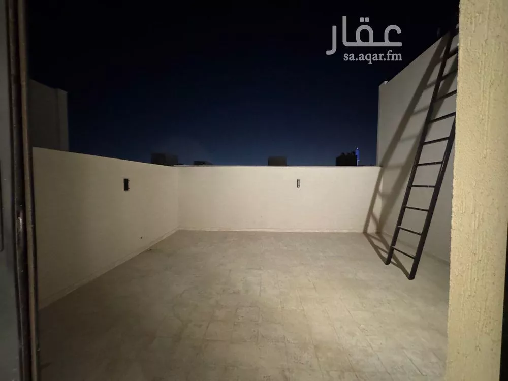 دور 4 غرف في الرمال 15