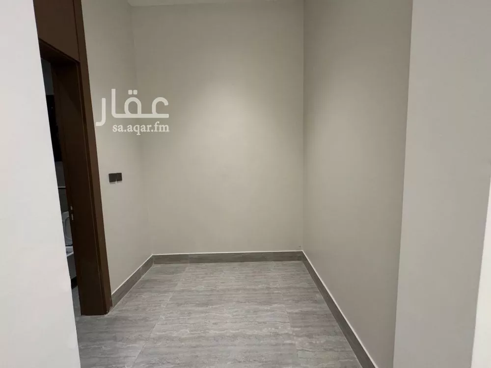 دور 4 غرف في الرمال 17