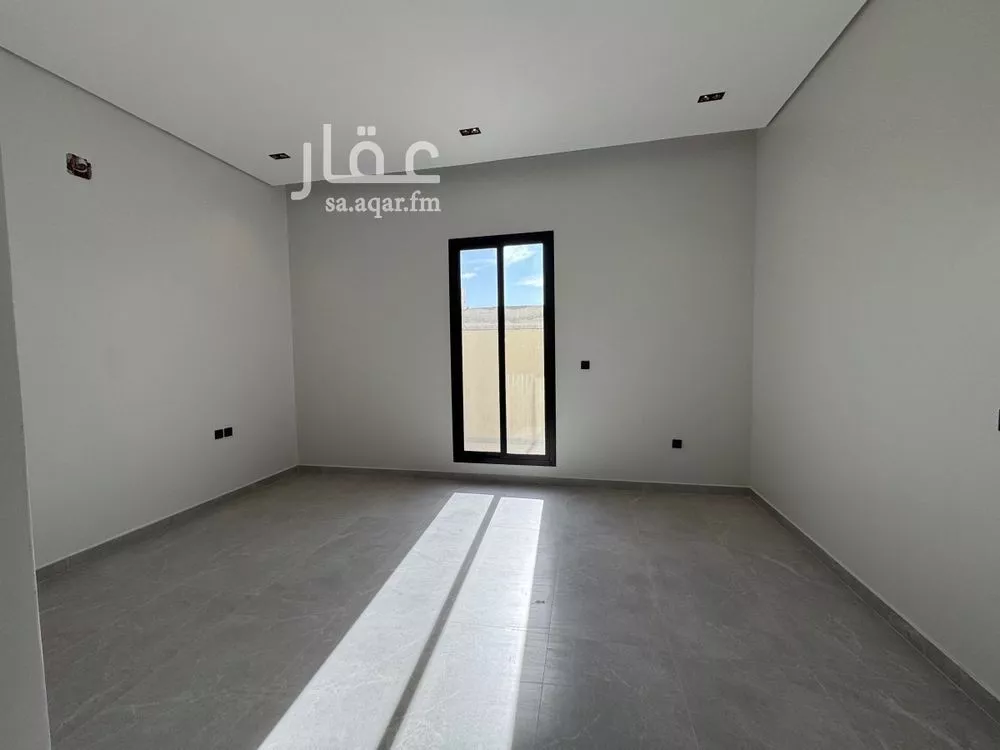 دور 3 غرف في النرجس 10