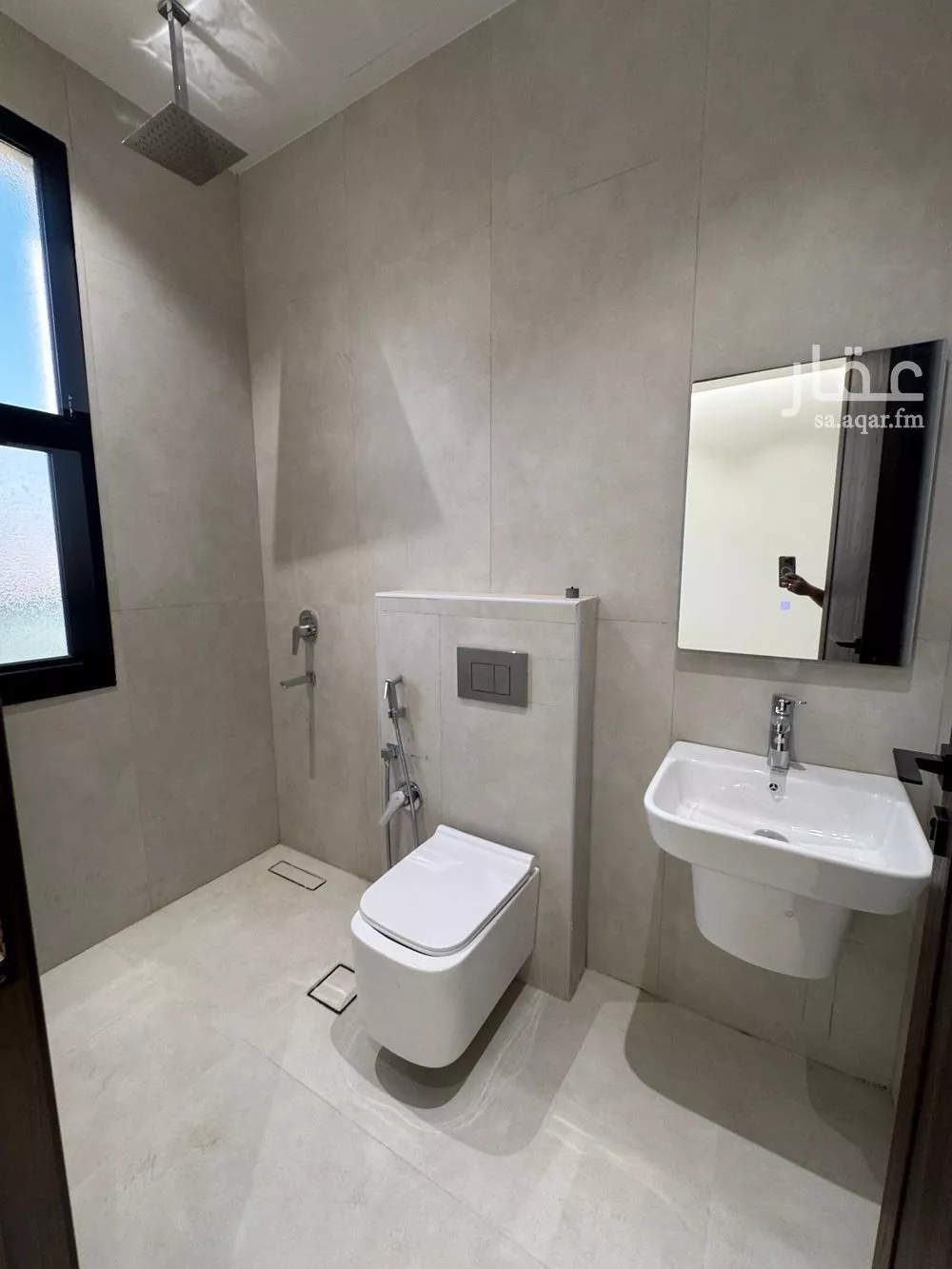 4 bedroom apartment in Dhahrat Laban 11