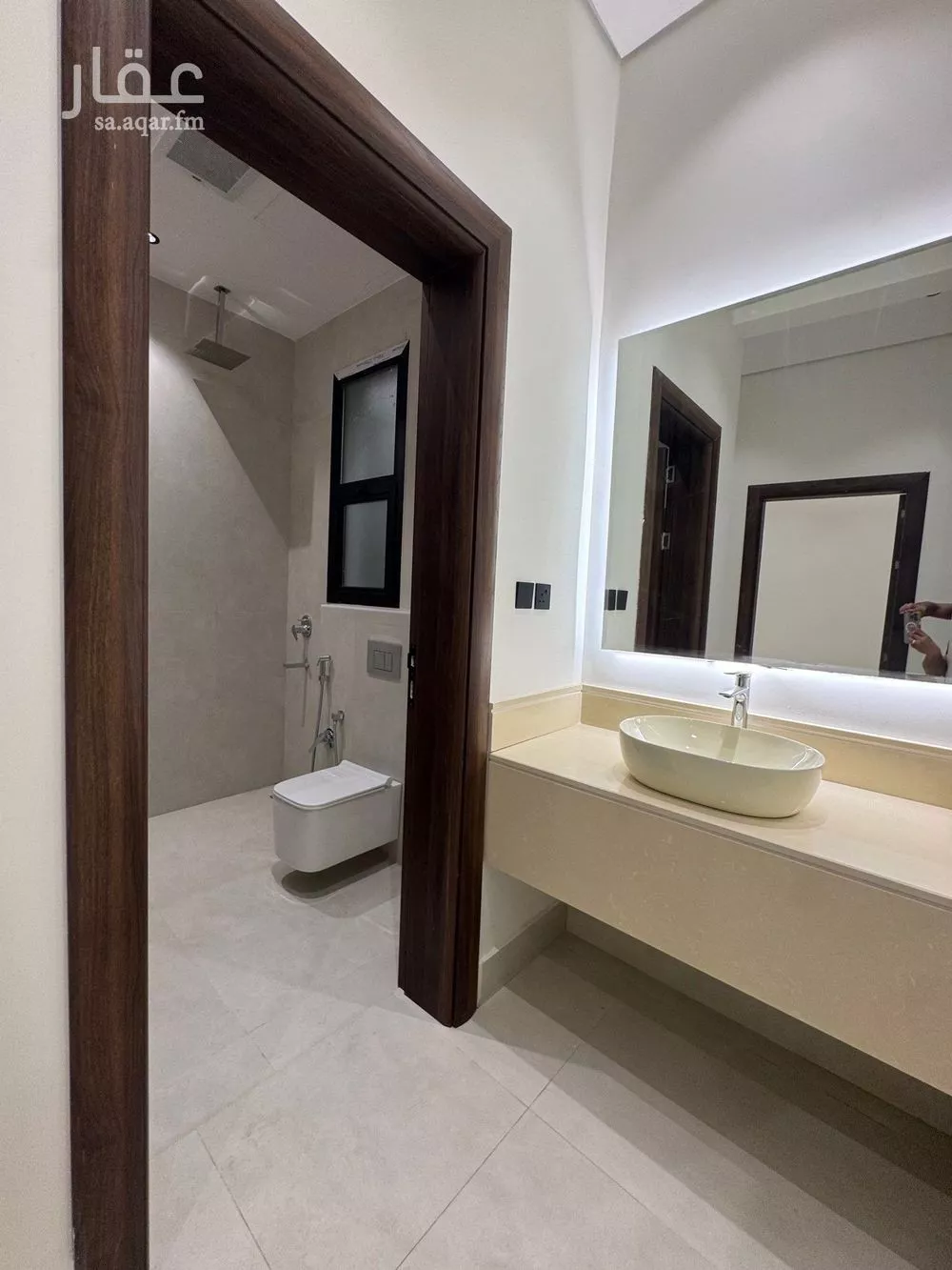 4 bedroom apartment in Dhahrat Laban 16