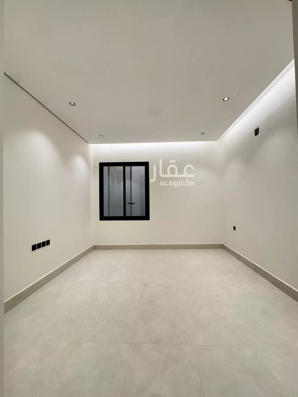 4 bedroom apartment in Dhahrat Laban 4