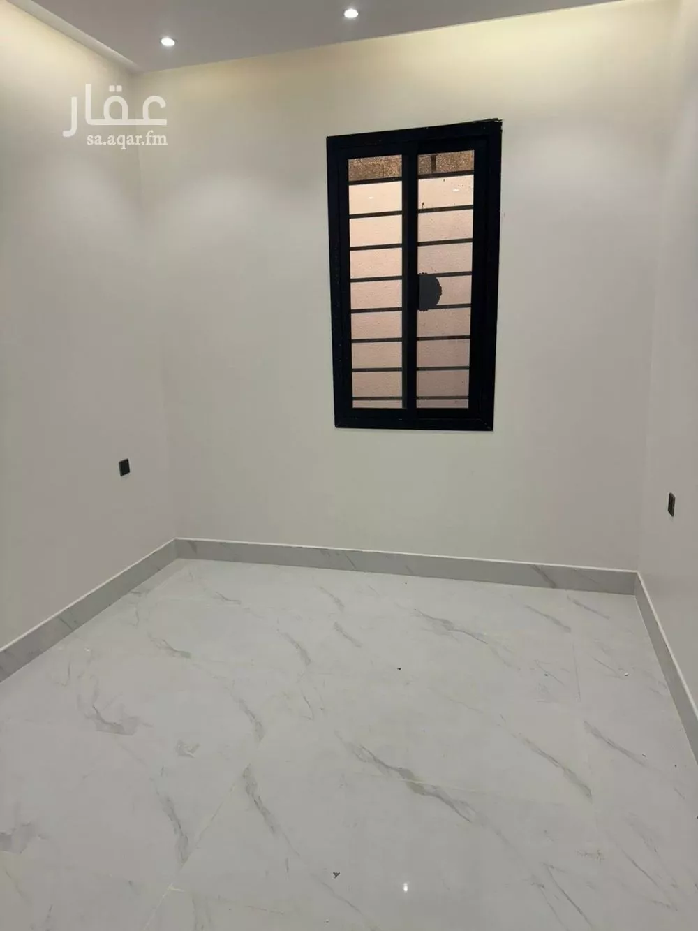 4 bedroom apartment in Al Marwa 8