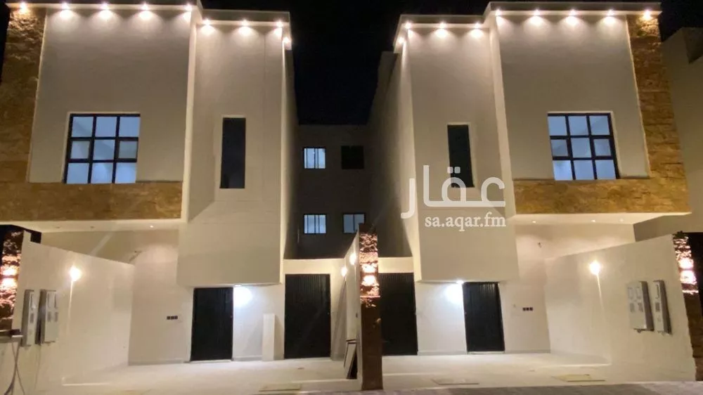 4 bedroom apartment in Okaz 4