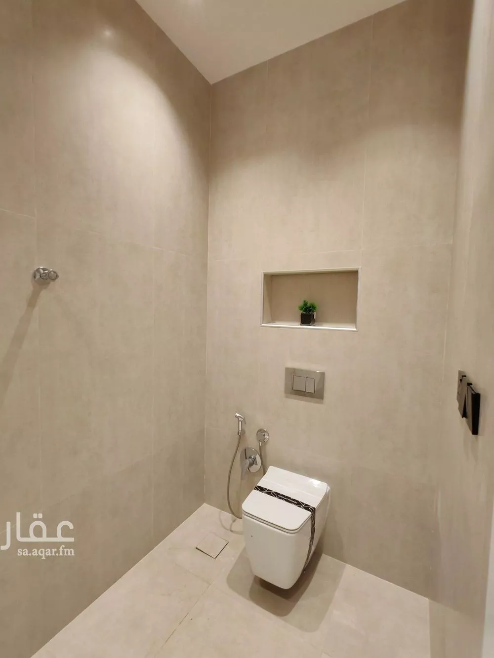 3 bedroom apartment in Qurtubah, Riyadh 5