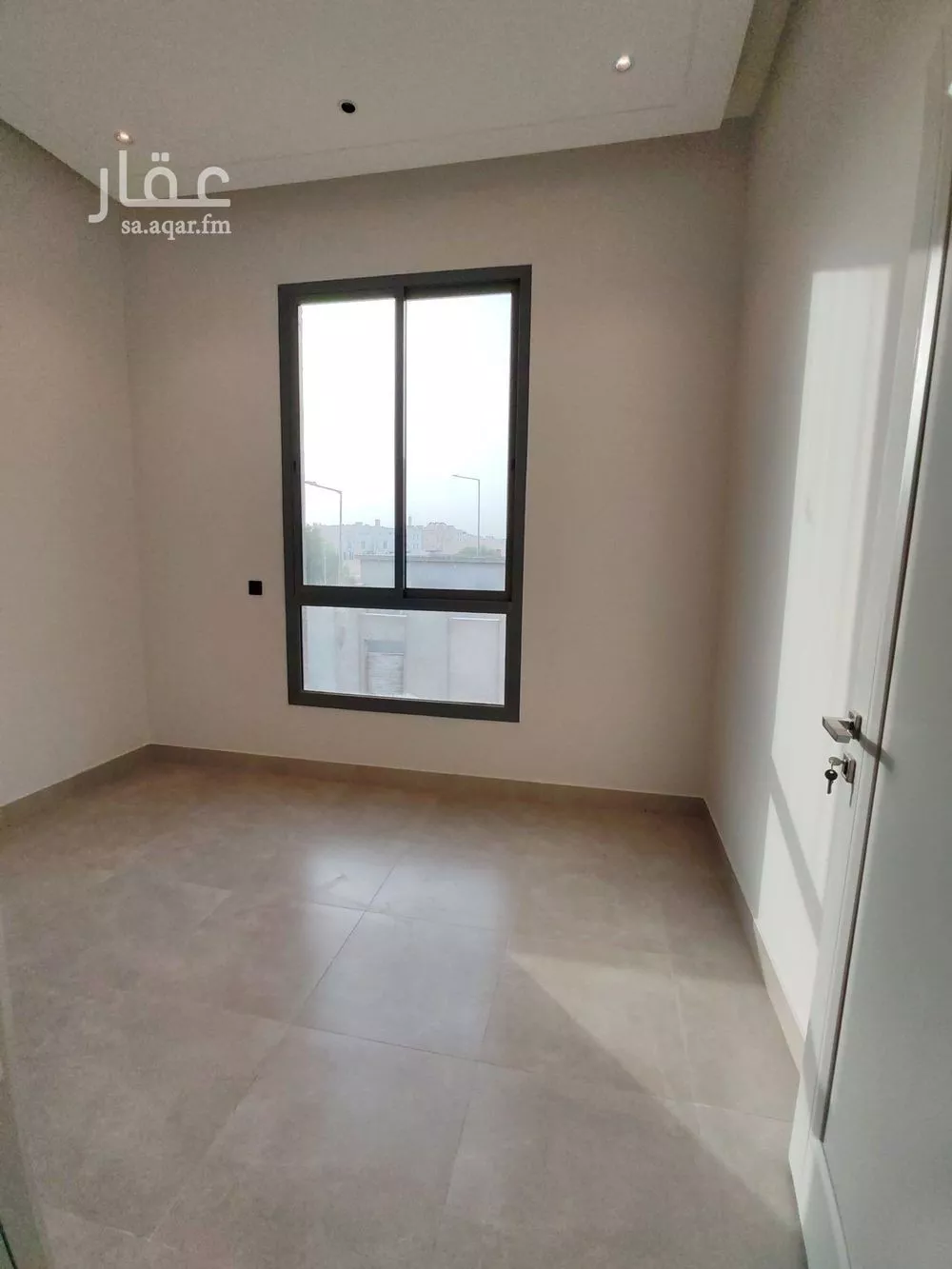 4 bedroom apartment in Al Yarmouk 15