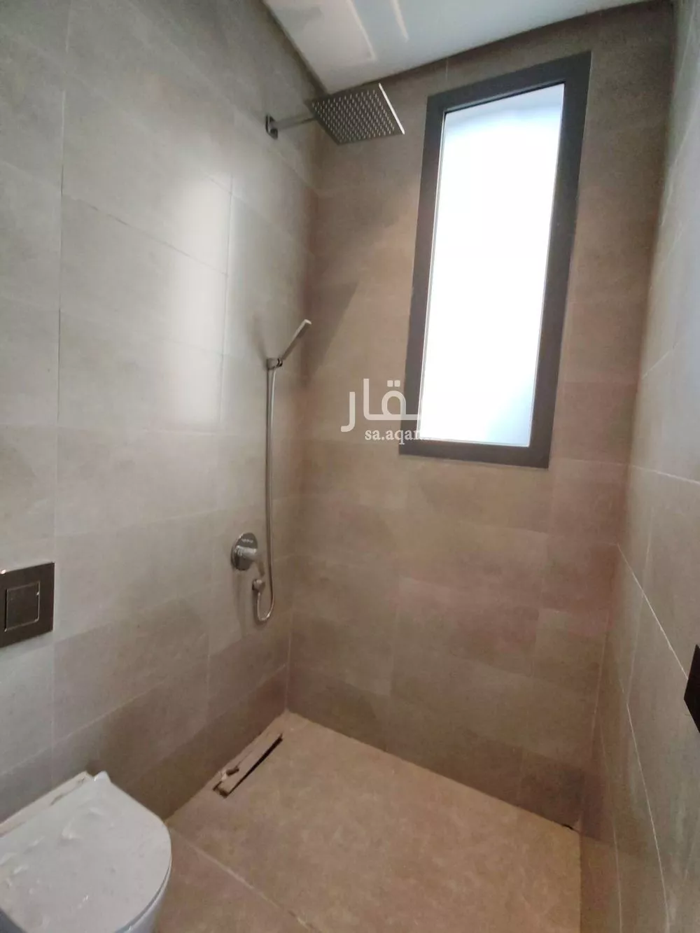4 bedroom apartment in Al Yarmouk 9