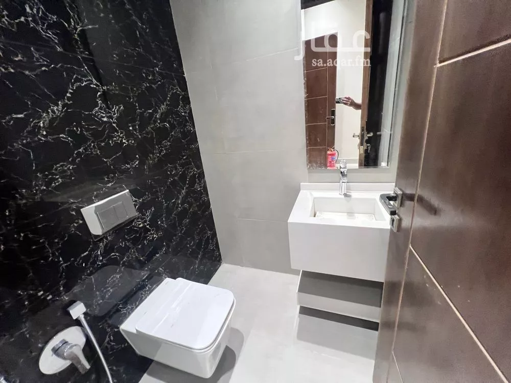 3 bedroom apartment in Al Munsiyah 9