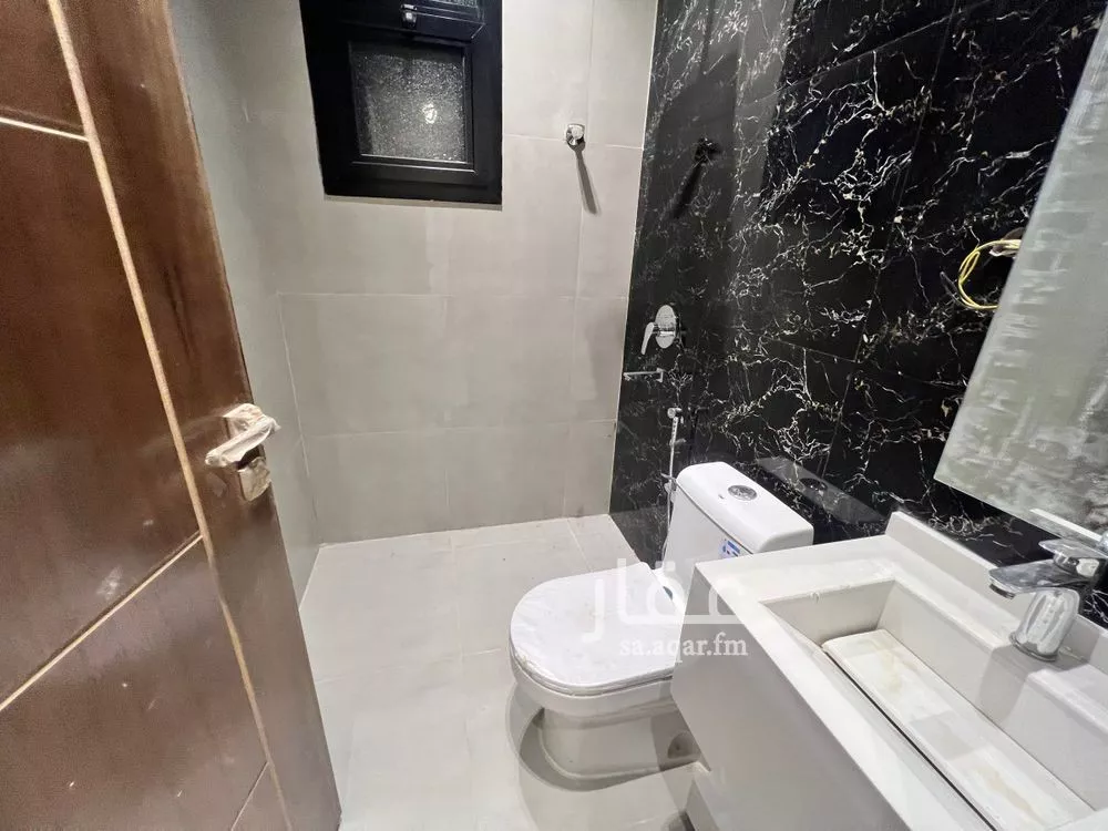 3 bedroom apartment in Al Munsiyah 10