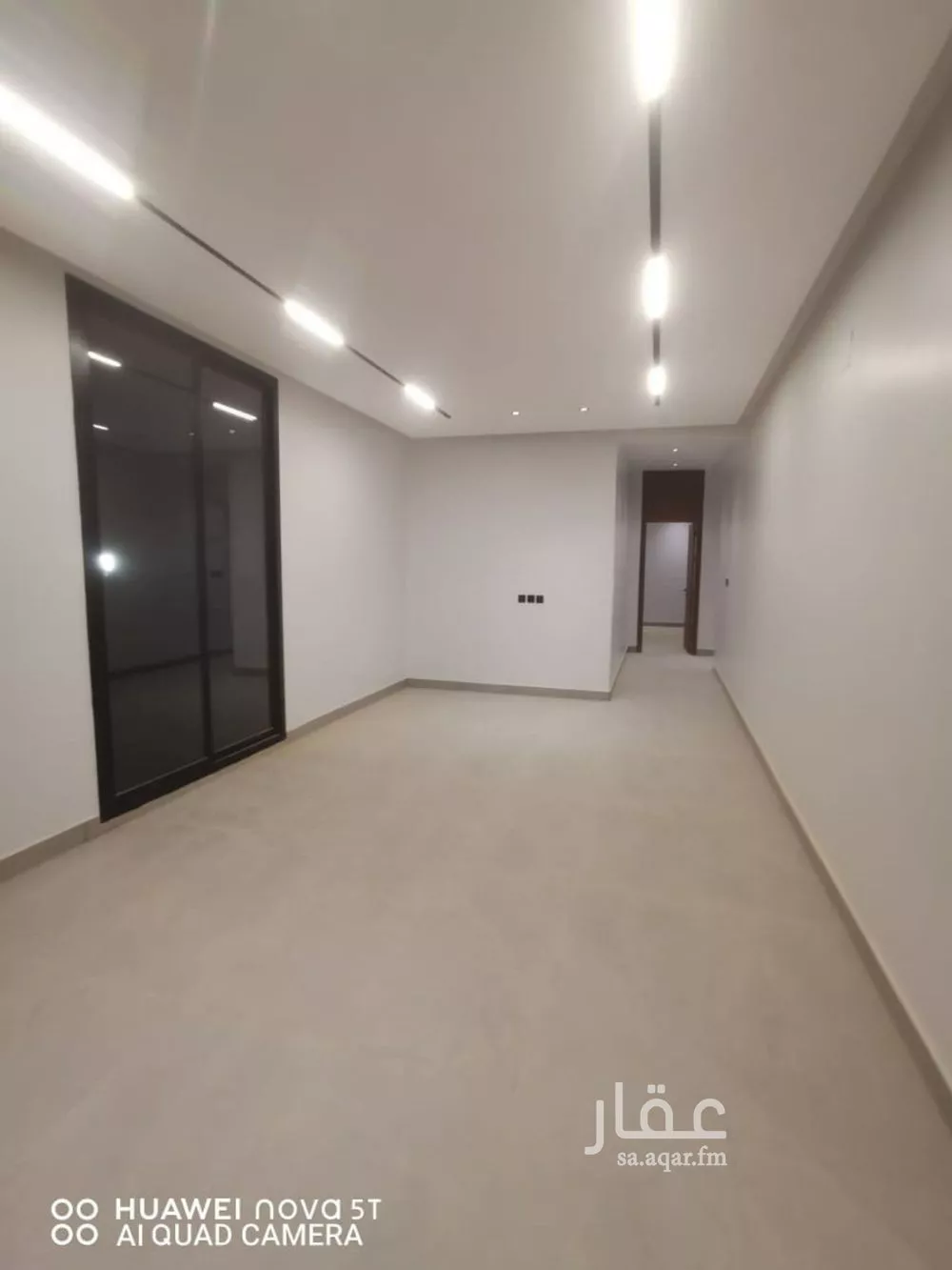 4 bedroom floor in Al Janadriyah 10