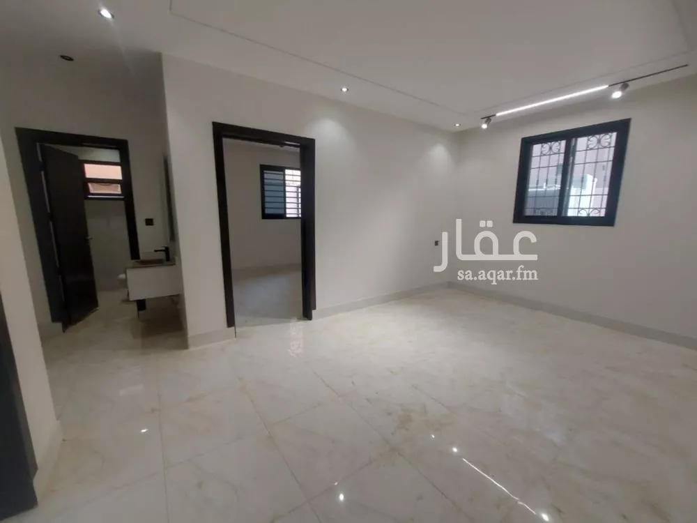 3 bedroom apartment in Tuwaiq, Riyadh 9