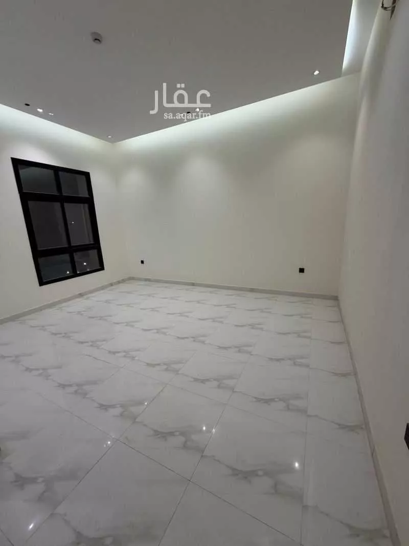4 bedroom floor in Badr 6