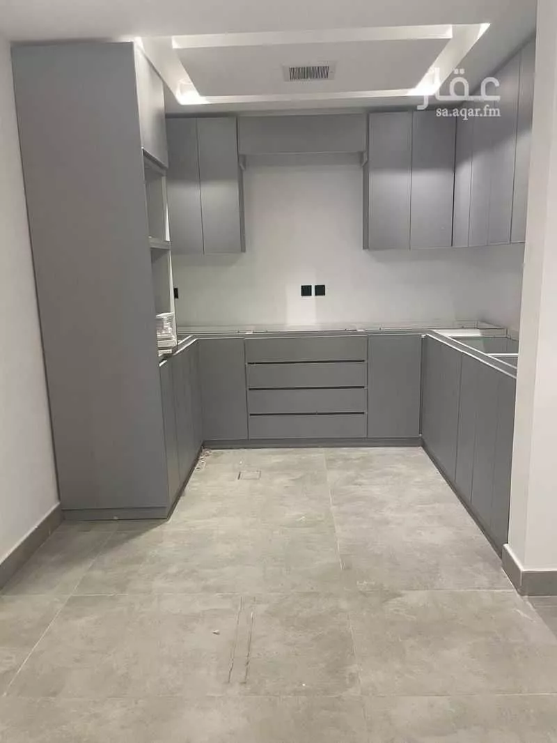 4 bedroom apartment in Al Malqa 2