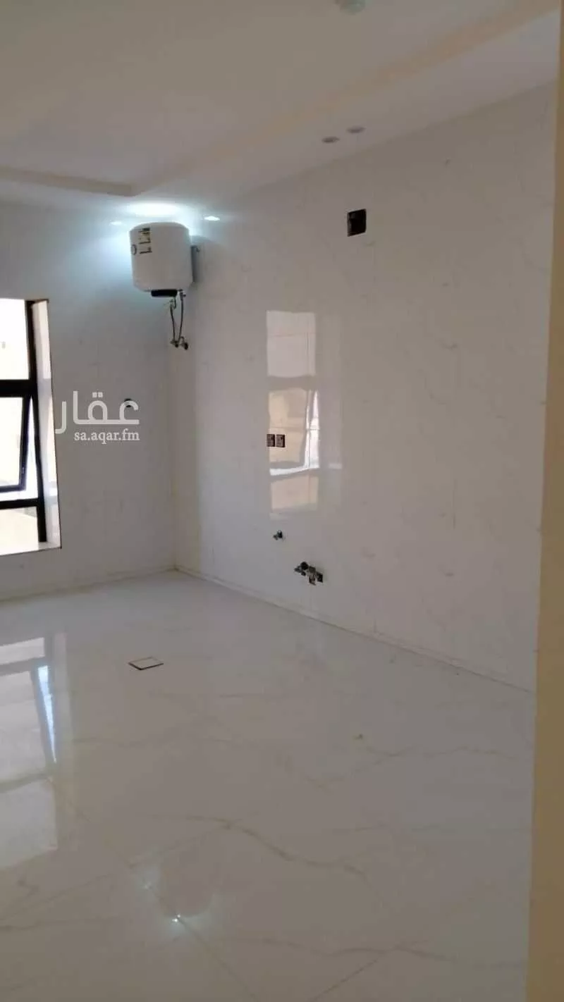4 bedroom apartment in Al Hazm 5