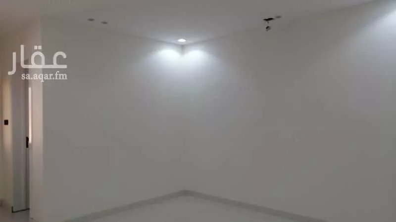 4 bedroom apartment in Al Hazm 7