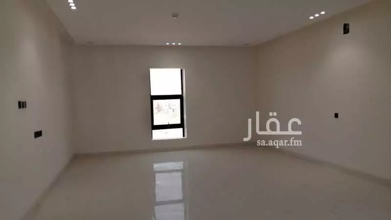 4 bedroom apartment in Al Hazm 9