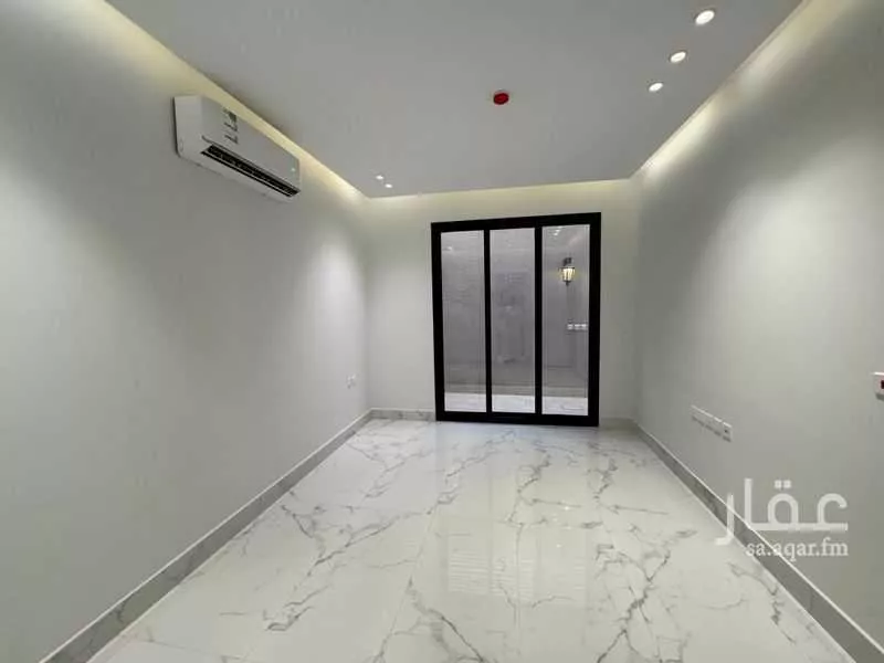شقة 3 غرف في الغدير 10