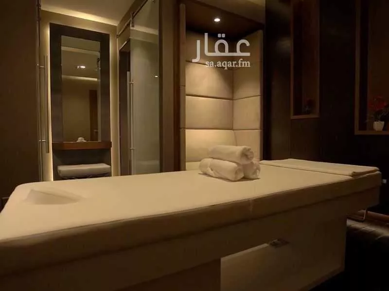 شقة 3 غرف في العليا 10