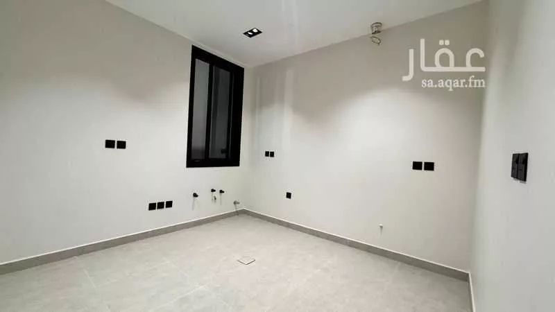 3 bedroom floor in As Suwaidi 8
