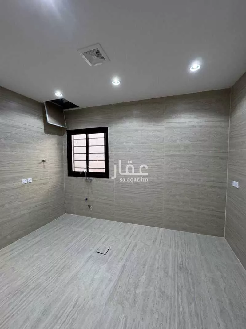 5 bedroom floor in Ash Sharq 3