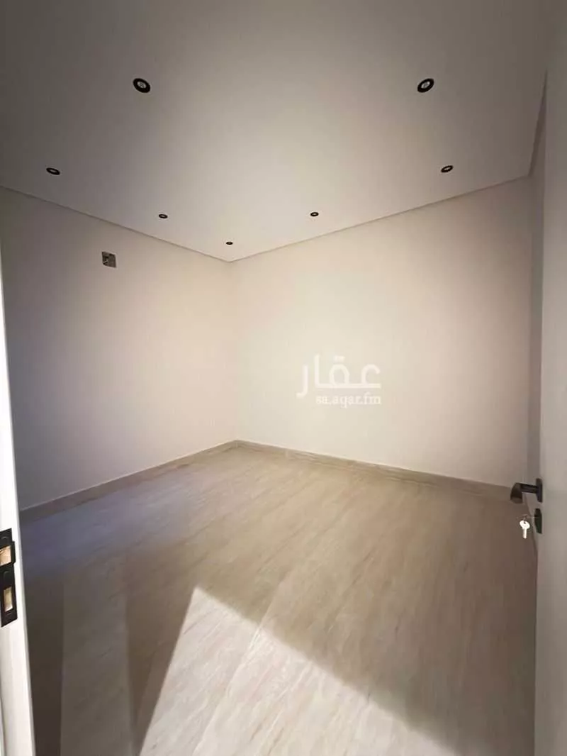4 bedroom apartment in Dahiat Namar 16