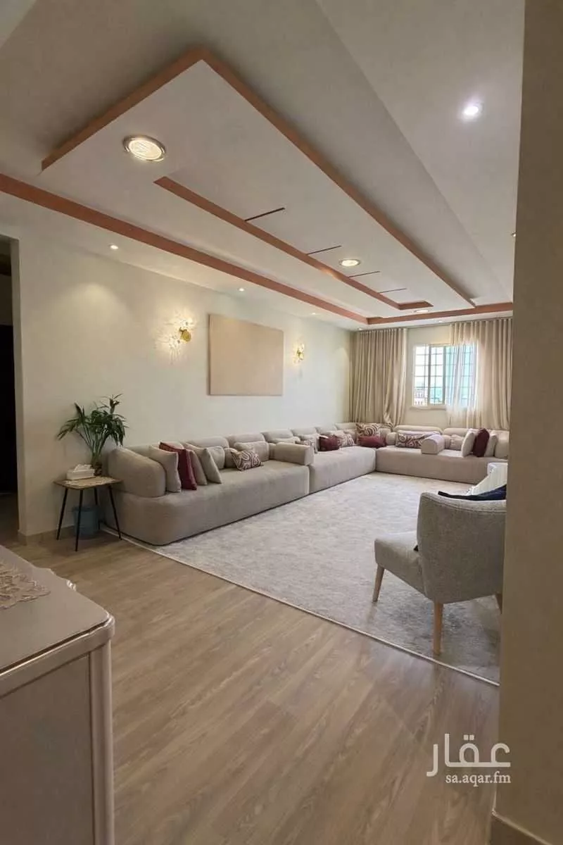 5 bedroom apartment in Laban 4