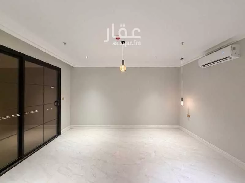 3 bedroom apartment in King Faisal 5