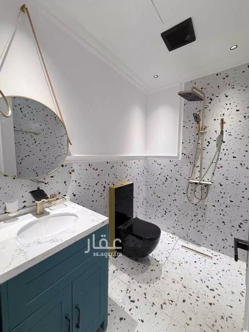 3 bedroom apartment in King Faisal 6