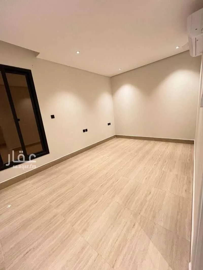 3 bedroom apartment in Qurtubah 10