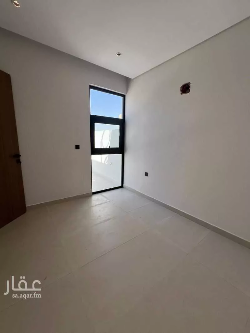 3 bedroom floor in Al Maseef 11