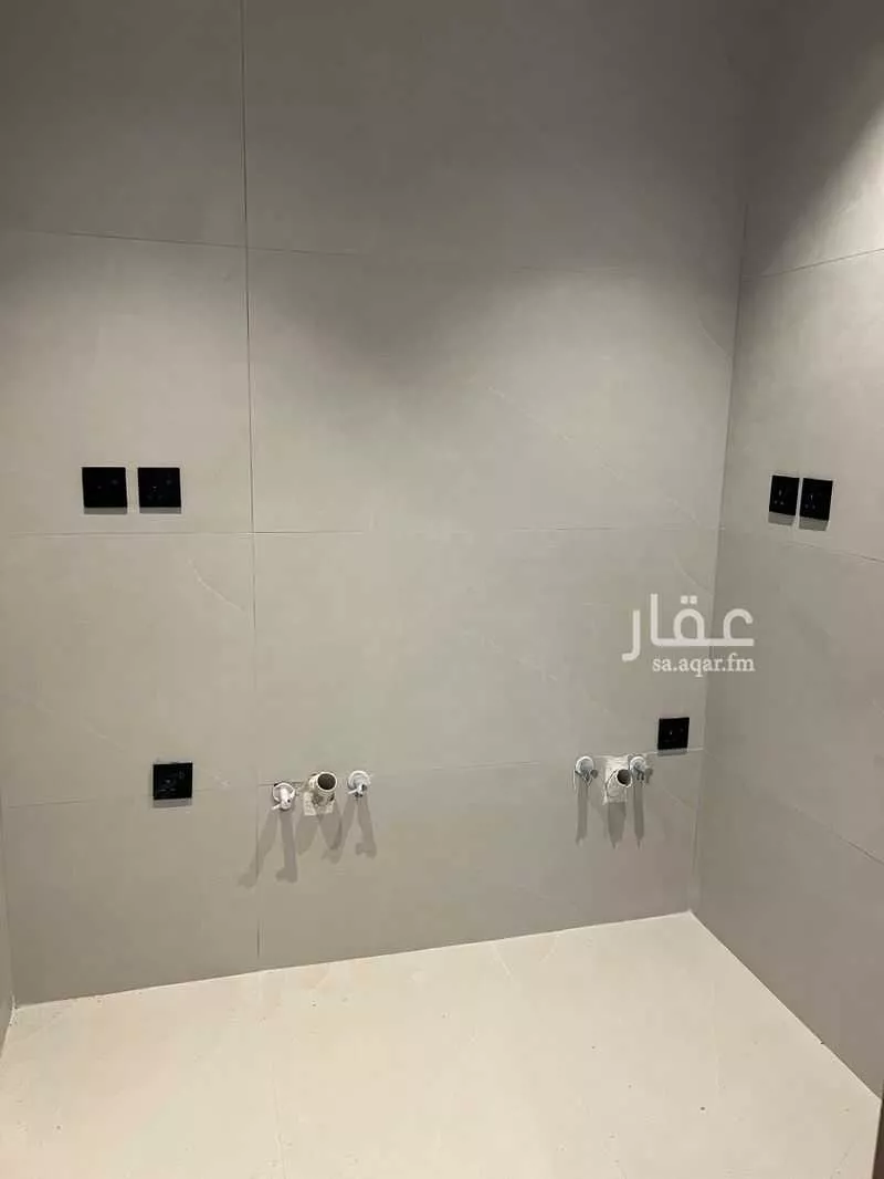 3 bedroom floor in Al Maseef 12