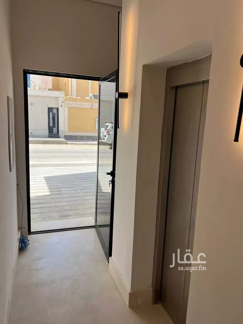 3 bedroom floor in Al Maseef 7