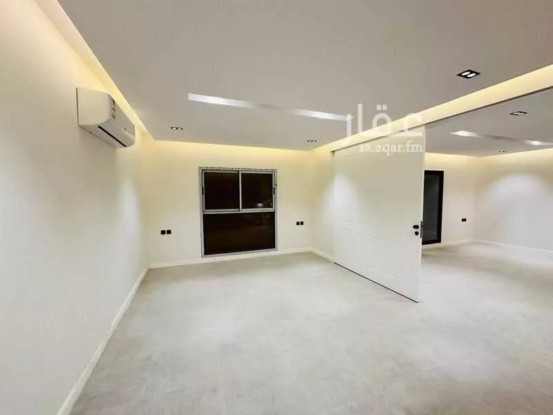 شقة 4 غرف في العارض 8
