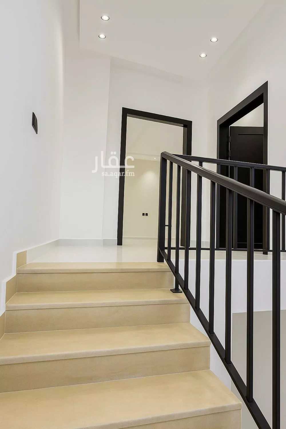 دور 3 غرف في الجنادرية 9