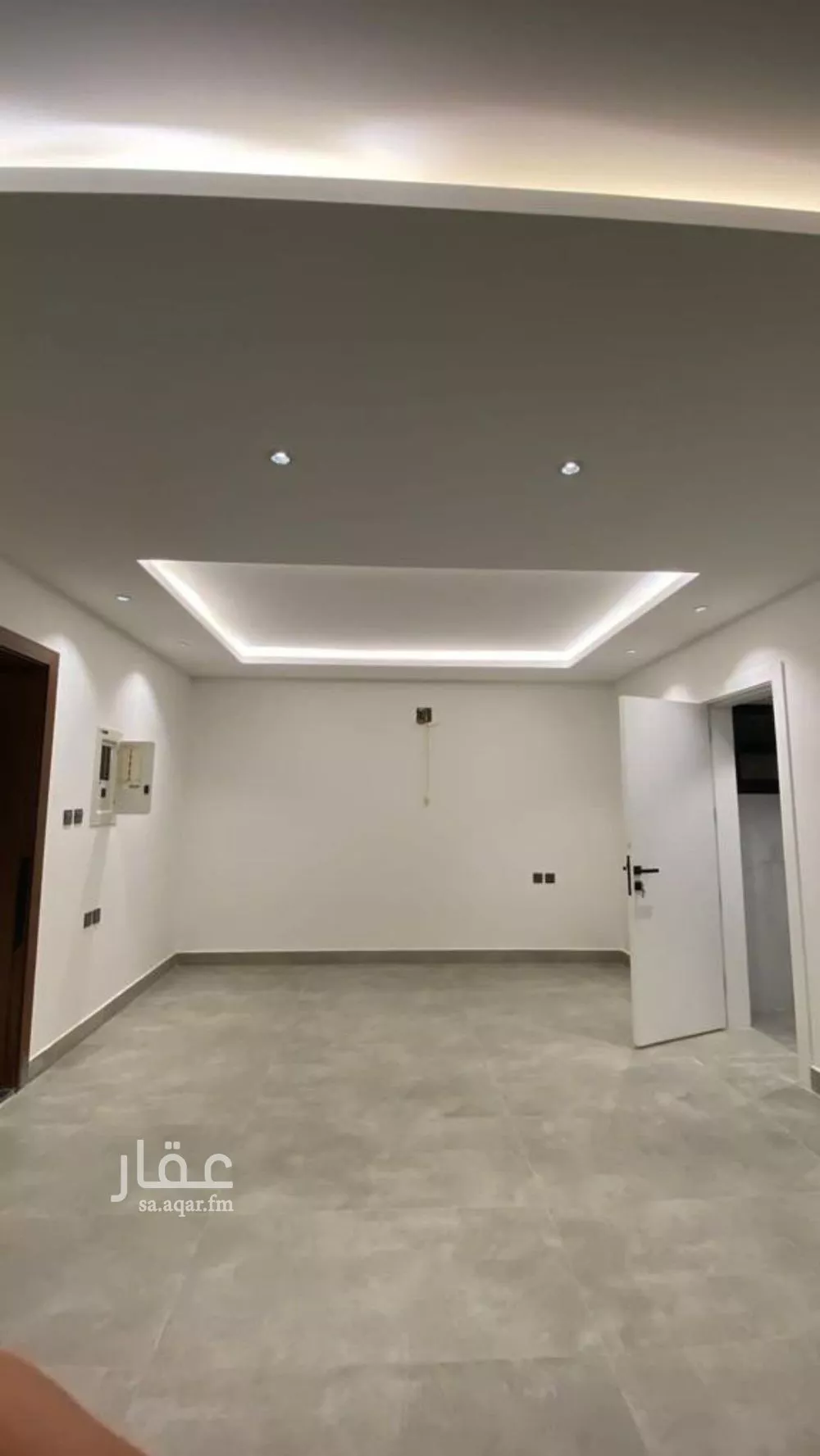 3 bedroom apartment in Al Malqa 9