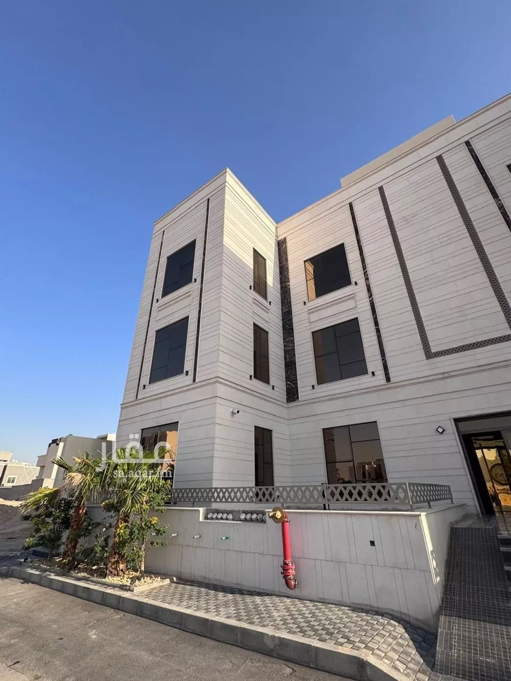 3 bedroom apartment in Al Mahdiyyah 13