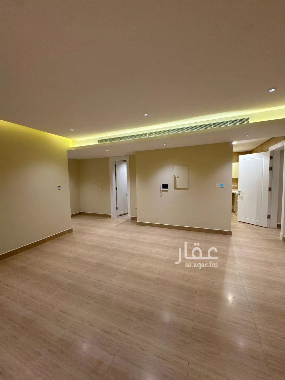 3 bedroom apartment in Al Shuhada 5