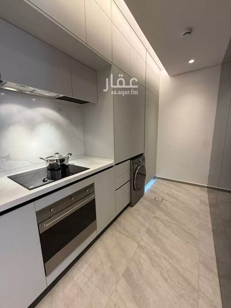 3 bedroom apartment in Umm Al Hamam Al Gharbi 2