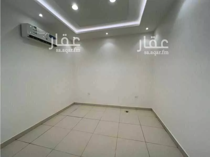 3 bedroom apartment in Al Yasmin 10