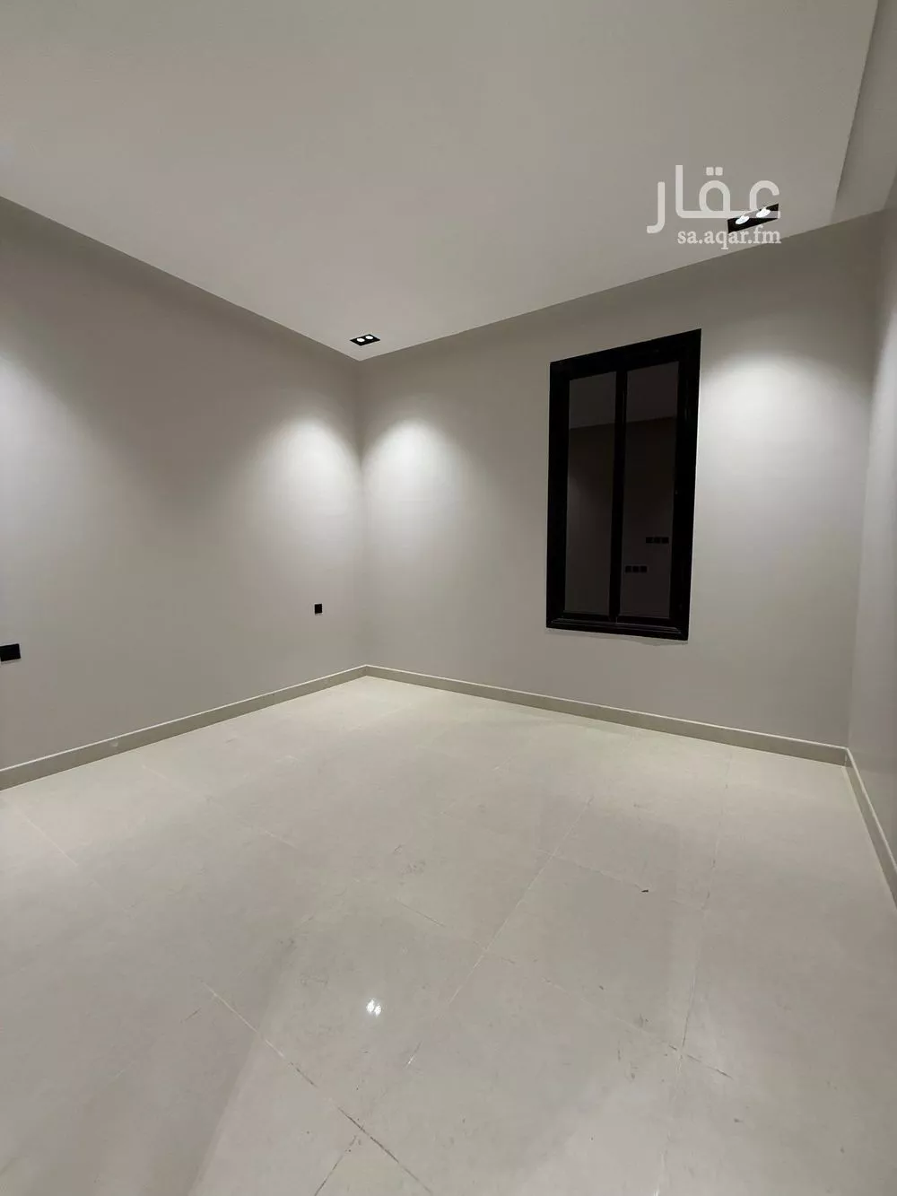 5 bedroom apartment in Al Yarmouk 7