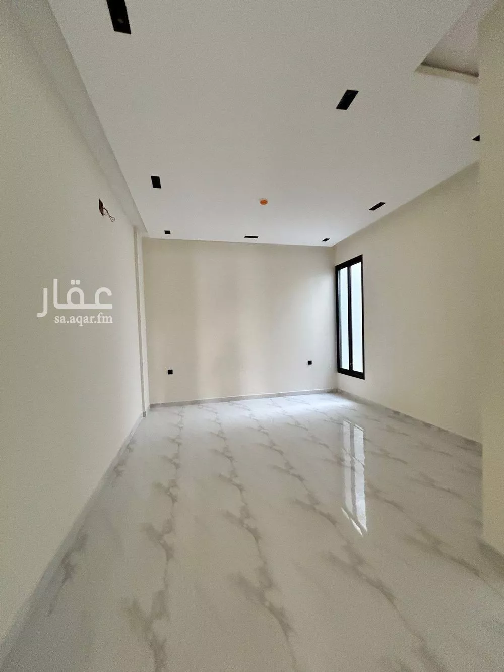 4 bedroom apartment in Al Zahrah 8