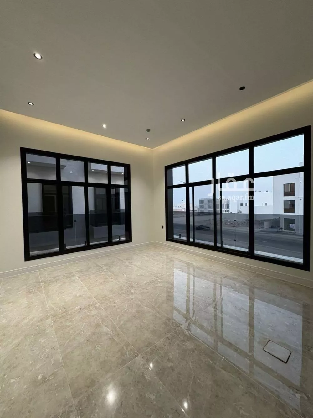 3 bedroom apartment in Al Mahdiyyah 5