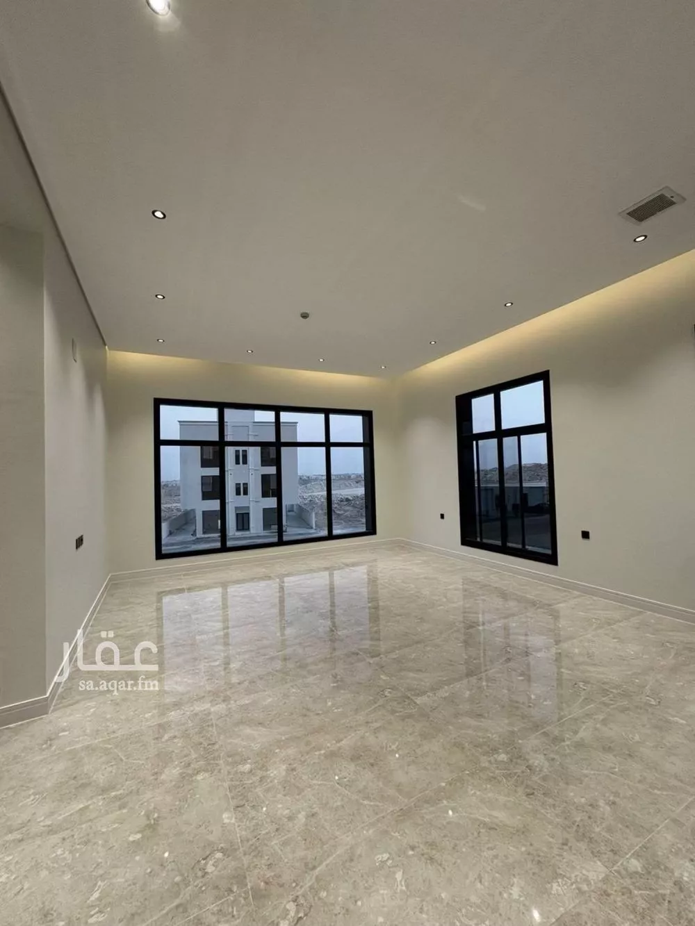 3 bedroom apartment in Al Mahdiyyah 6