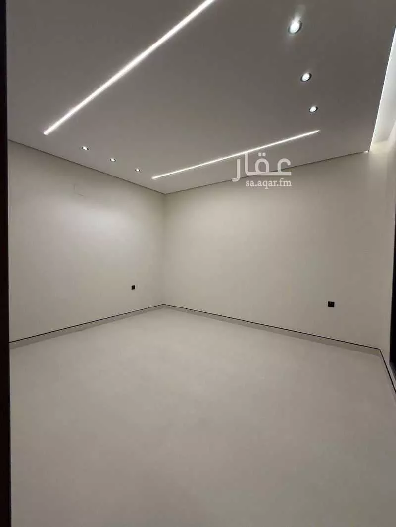 5 bedroom apartment in Al Janadriyah 4