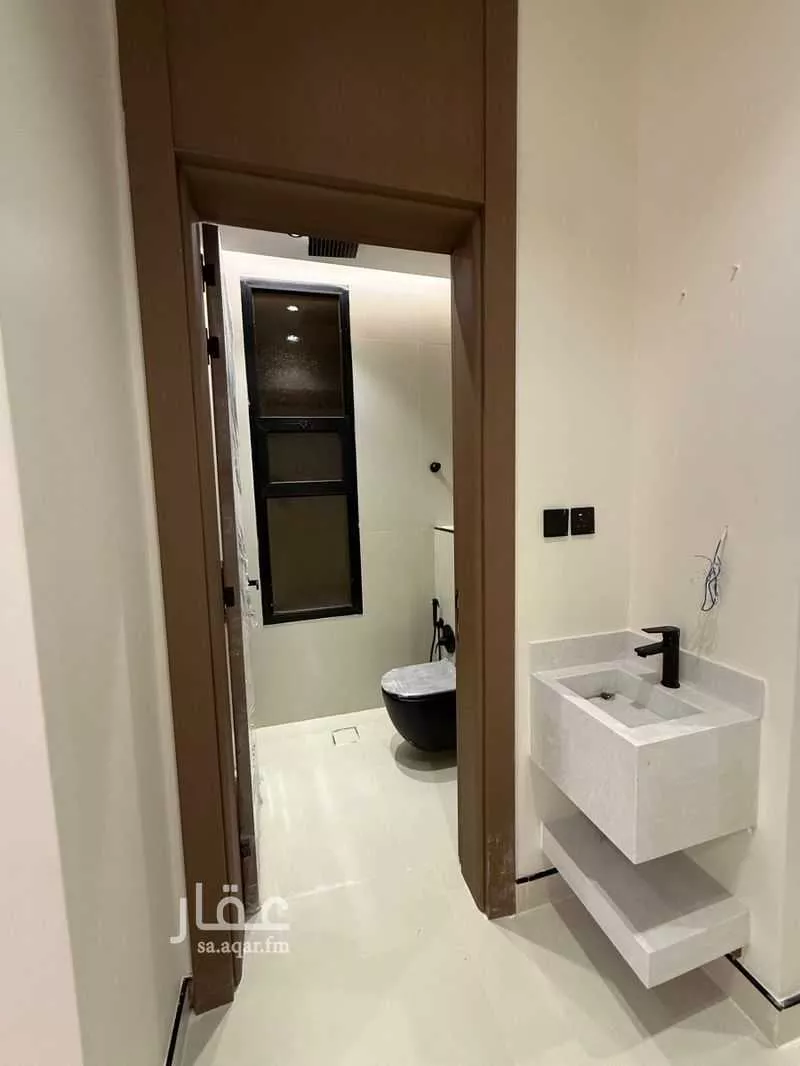 5 bedroom apartment in Al Janadriyah 6