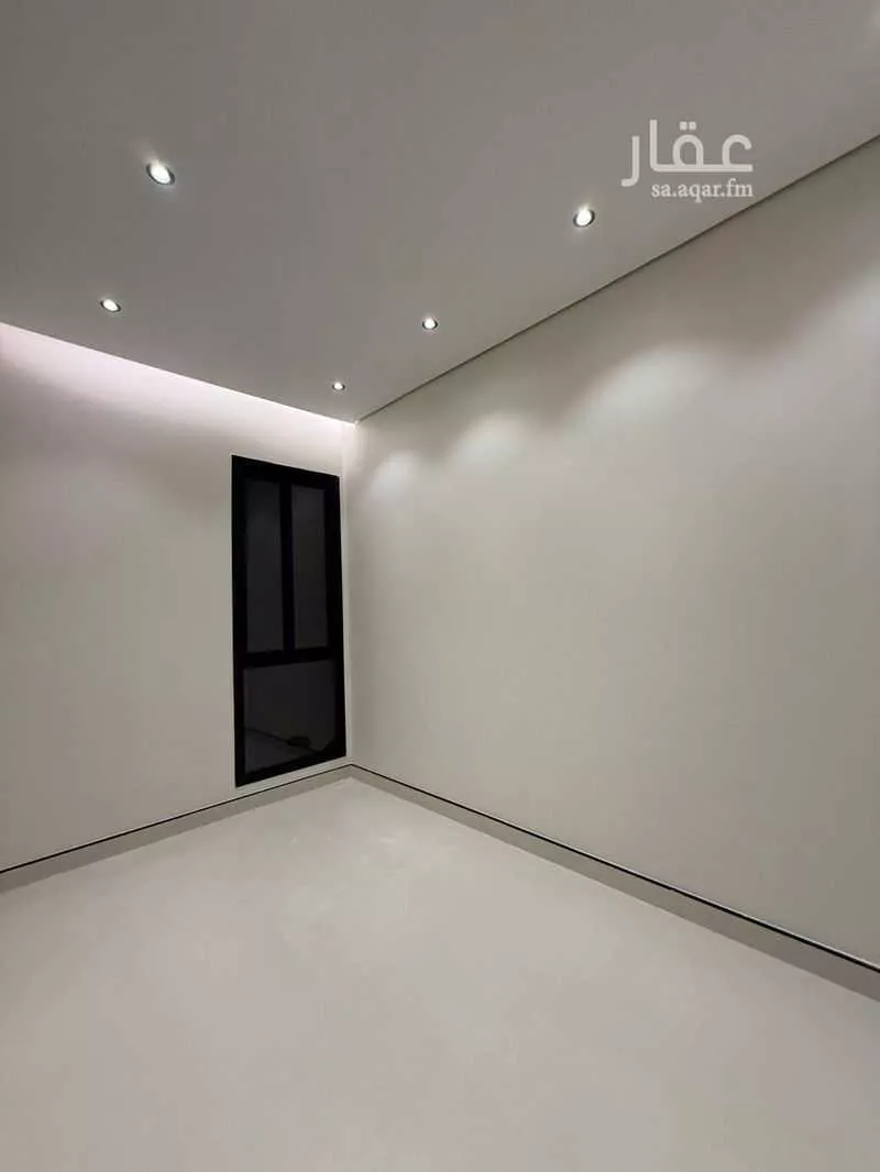 5 bedroom apartment in Al Janadriyah 8