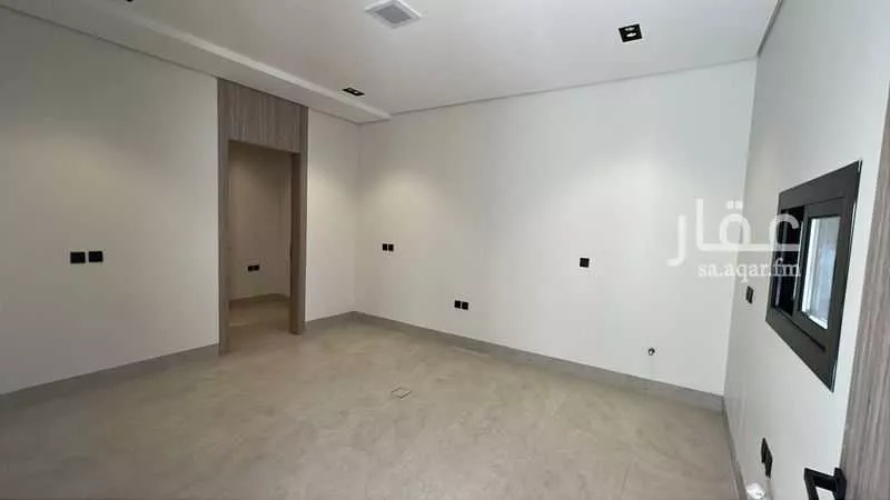 دور 3 غرف في العارض 12