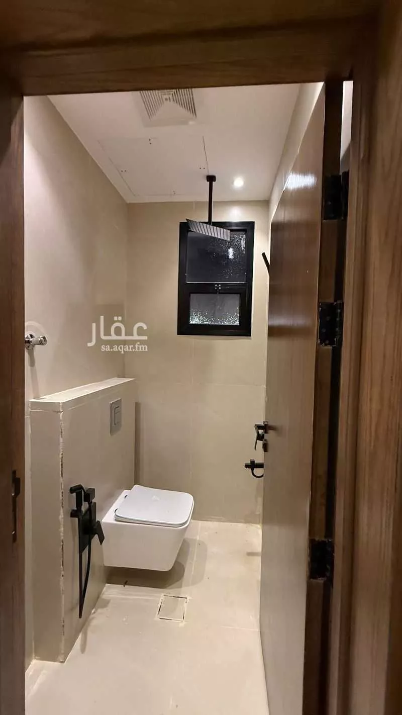 3 bedroom apartment in As Suwaidi Al Gharabi 4