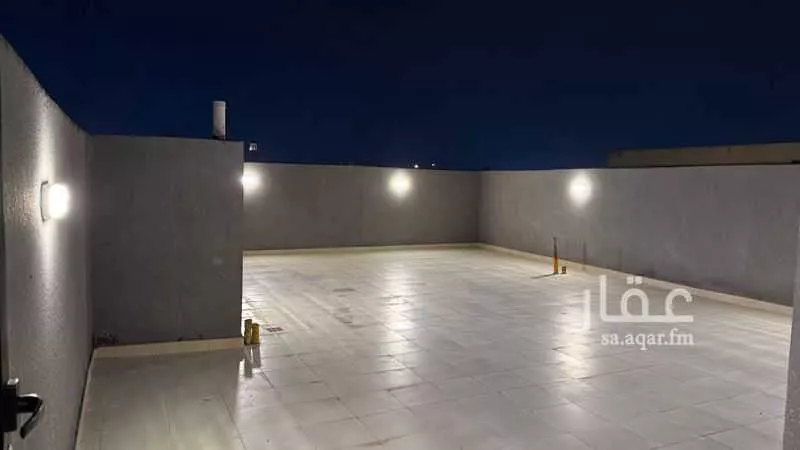 3 bedroom apartment in As Suwaidi Al Gharabi 7