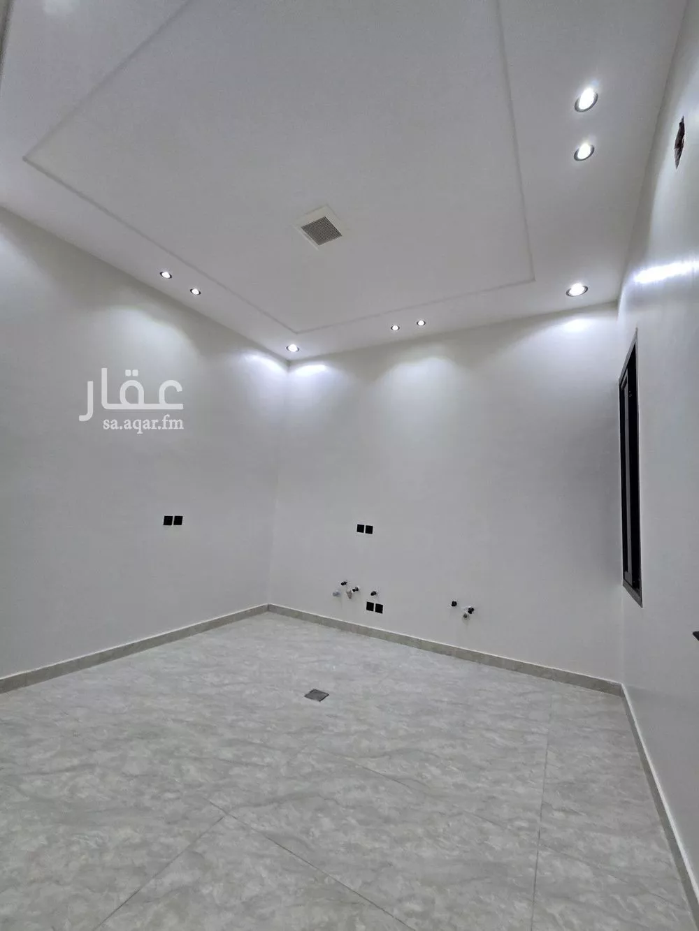 شقة 4 غرف في عكاظ 18